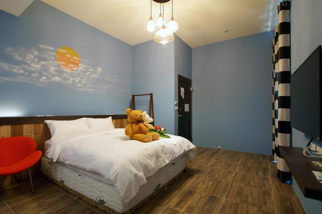 達樂斯電梯民宿dollars Bnb Taitung Bagian luar foto