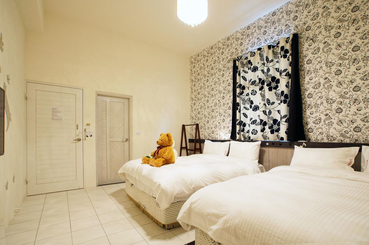 達樂斯電梯民宿dollars Bnb Taitung Bagian luar foto