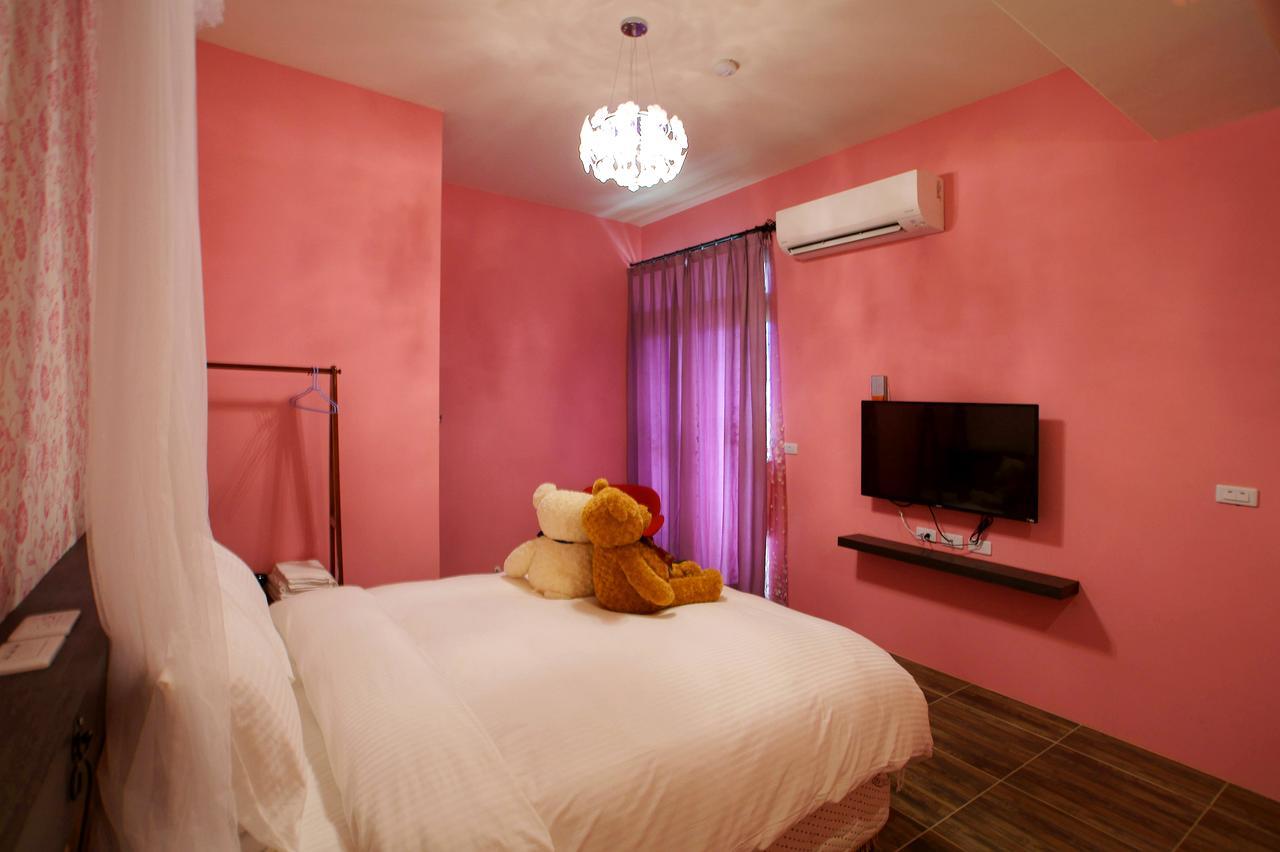 達樂斯電梯民宿dollars Bnb Taitung Bagian luar foto