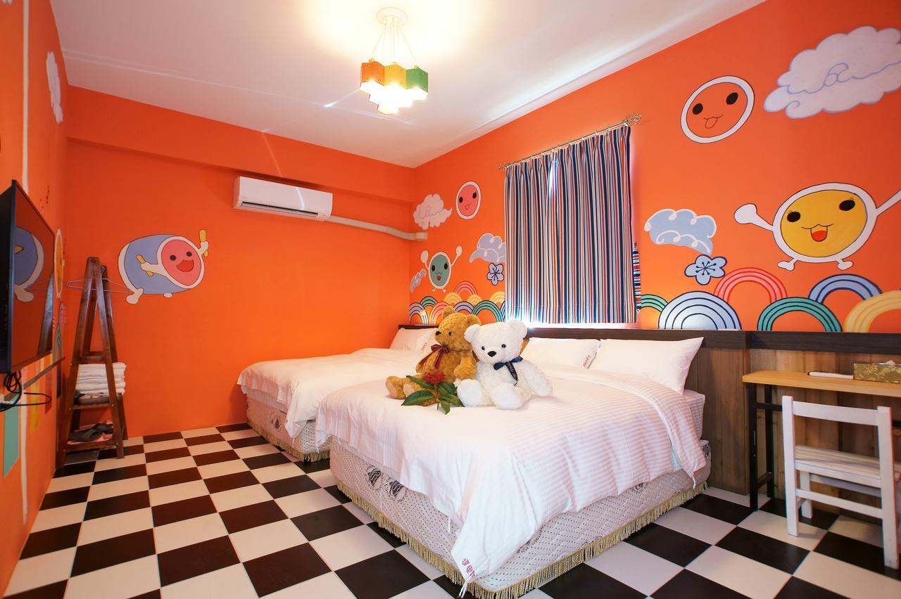 達樂斯電梯民宿dollars Bnb Taitung Bagian luar foto